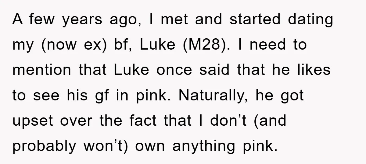 A few years ago, I met and started dating my (now ex) bf, Luke (M28). I need to mention that Luke once said that he likes to see his gf...
