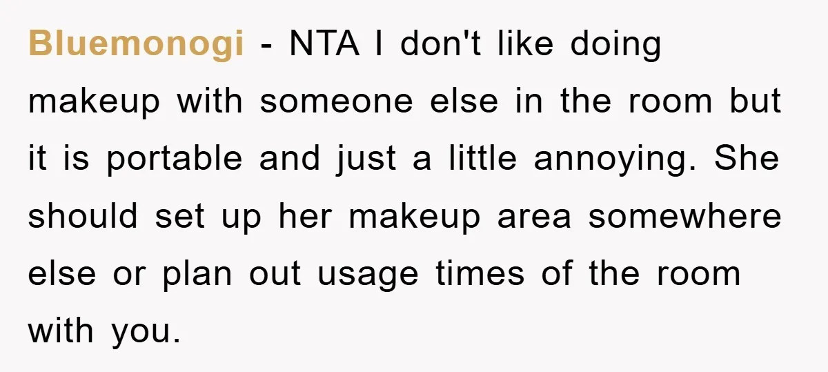 Bluemonogi − NTA I don't like doing makeup with someone else in the room but it is portable and just a little annoying. She should set up her makeup area...