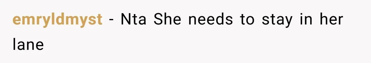 emryldmyst − Nta She needs to stay in her lane