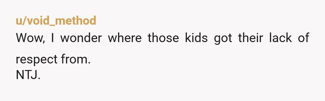 u/Fortestingporpoises
Feels fake and also kinda like another one of these the other day.