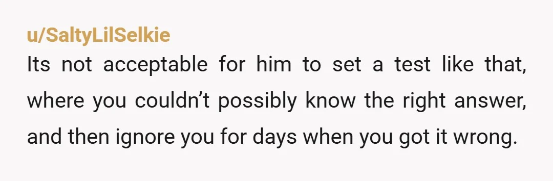 u/SnooRecipes9891 How can he not know he is fat? If he has insecurities around it, he is aware so to ask you is a way to self sabotage. He doesn't...
