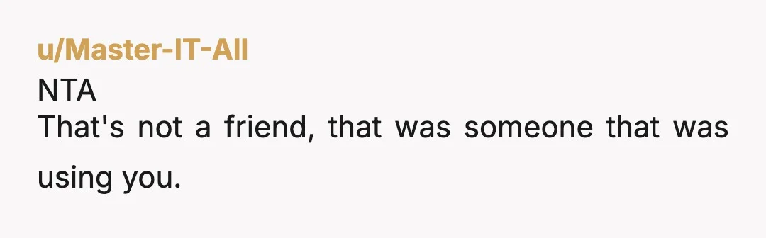 u/StripedBadger The correct answer is: you pay the fee. Because it is your pet, and your responsibility And then you don't let Sara walk without you anymore. Because she has...