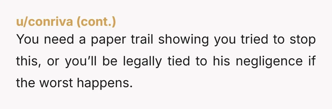 u/Idobeleiveinkarma This isn’t decor. Get that dirty thing outside. And if it’s too heavy to wheel through to the garden 🤦🏼‍♀️. Are they that weak?