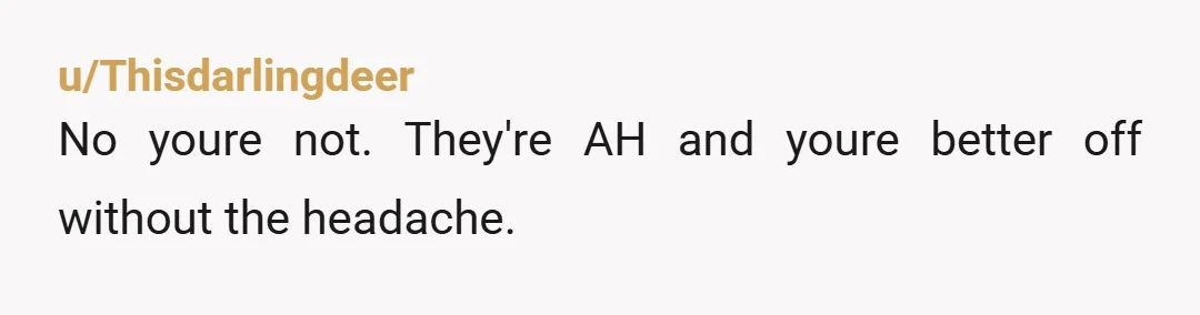 u/EmergencyLet3954 You are an amazing person, you absolutely did the right thing 🖤 and if something had happened to that little child, in the US you definitely could've been found...
