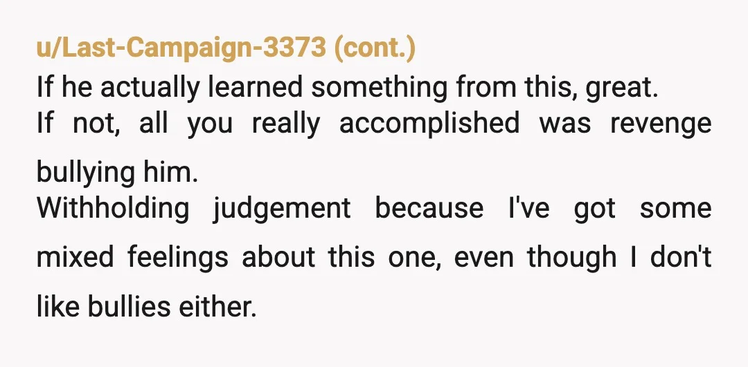 u/RoboTon78
"By then the whole ground was watching".
Did they all clap?