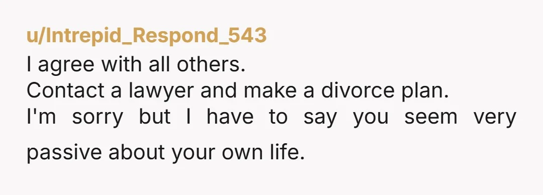 u/ValueKey5674 You lost me at “never allowed to be brought up ever again.” That's not how healthy relationships work, not even friends do that.