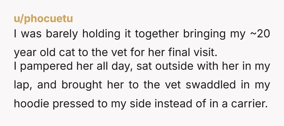 u/OmNomNomNinja Ewwwww normalize ostracizing people who do this. I was pregnant during COVID times so I was practically feral towards strangers getting near my stomach. This is a much nicer...