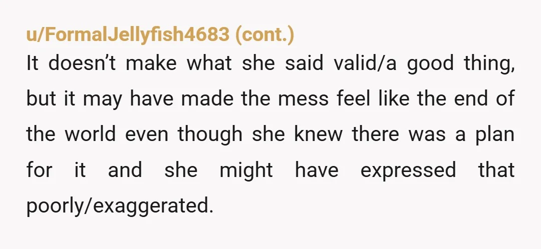 u/IAmJustAHusk There is no such thing as pregnancy brain that makes you go out of your way to spread mean lies to multiple people unprompted. She is also turning her...