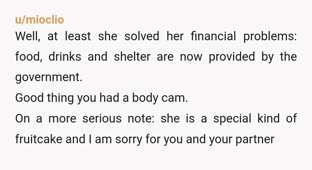 This post will be quite short but let me just say I have a feeling that she's going back to jail sooner or later. Call it a cop sense or...