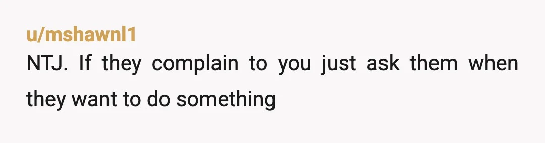 u/auntie_beans Well, you did change. You grew up enough to notice that this wasn’t a reciprocal friendship and you let it pass by and out of your life. Don’t respond,...