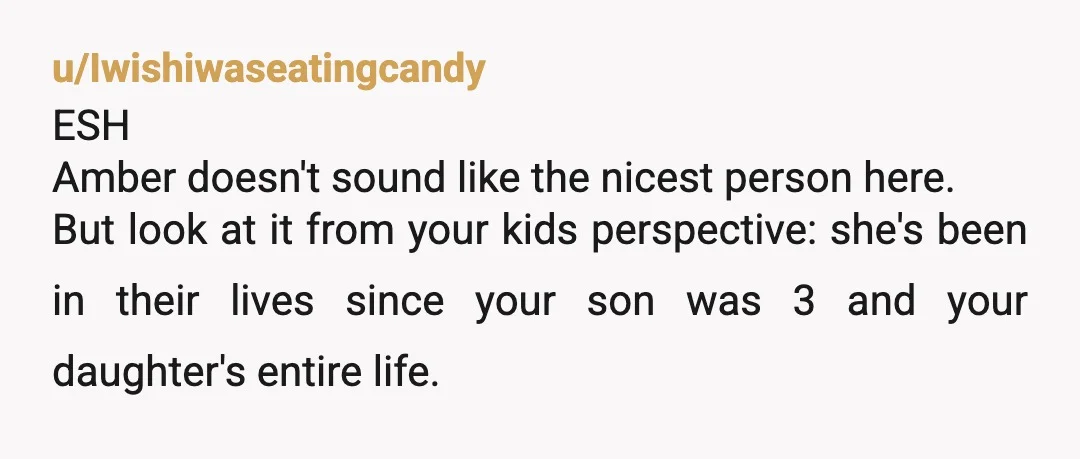 u/MageVicky
info: has anyone talked to amber before about her annoying behavior? even once?