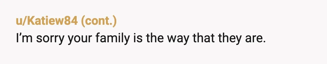 u/Lovable_Lobstarr
NTA
How’d she even get invited to your family vacation?